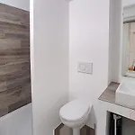 Renove Avec Terrasse, Proche Des Thermes Et Du Centre Ville, - Fr-1-451-61 Apartament Lamalou-les-Bains