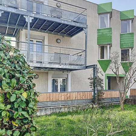 Apartament Renove Avec Terrasse, Proche Des Thermes Et Du Centre Ville, - Fr-1-451-61 *
