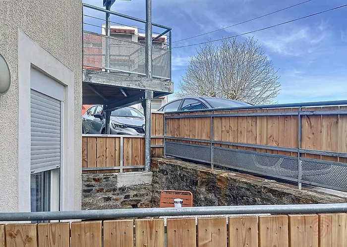 Renove Avec Terrasse, Proche Des Thermes Et Du Centre Ville, - Fr-1-451-61 Apartamento *